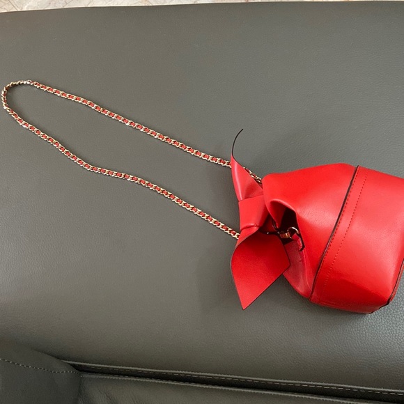 Zara Bags Zara Red Bow Crossbody Bag With Detachable Chain Poshmark